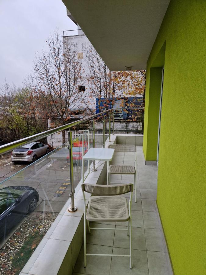 Golden Airport Residence Otopeni Luaran gambar